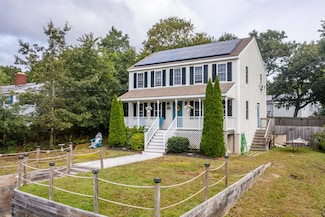 25 Shangri-La Blvd, Wareham, MA 02538