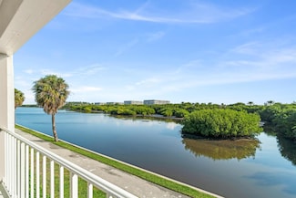 2195 Ibis Isle Rd Unit 6, Palm Beach, FL 33480