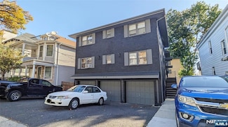 401 Undercliff Ave Unit B1, Edgewater, NJ 07020