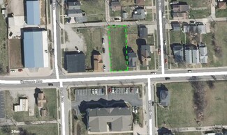 2017 Maumee Ave, Fort Wayne, IN 46803