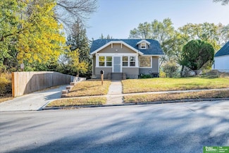 4131 N 42nd St, Omaha, NE 68111