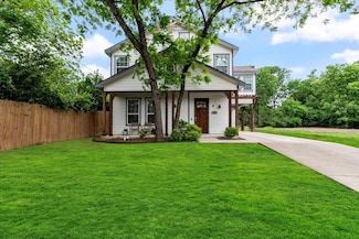 729 Rockwood St, Dallas, TX 75203