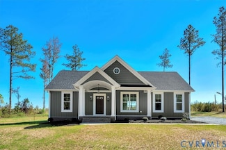 4752 Country Club Rd, Brodnax, VA 23920
