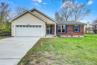 2535 Stillwater Dr, O Fallon, MO 63368