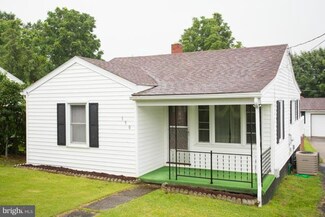 150 3rd St, Broadway, VA 22815
