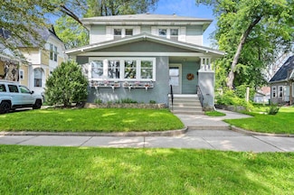 222 S Chestnut Ave, Green Bay, WI 54303