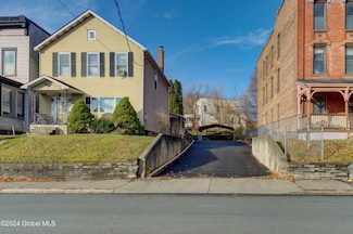 312 Saratoga St, Cohoes, NY 12047