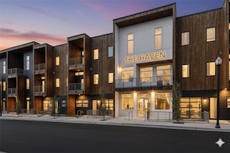 319 SE Market Aly Unit 200, Bentonville, AR 72712