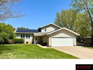 6 6 Learig Ln, St. James, MN 56081