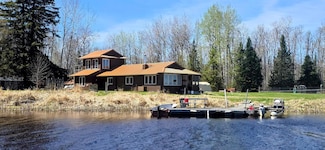 17801 Bear Creek, Angle Inlet, MN 56711