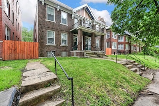 4006 de Tonty St, Saint Louis, MO 63110