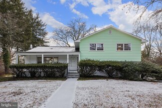 357 Dodds Ln, Princeton, NJ 08540