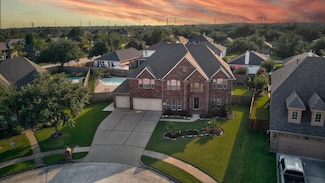 2402 Leslie Ln, Deer Park, TX 77536