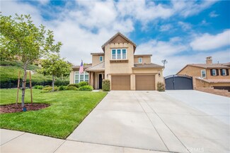 16934 Hidden Trails Ln, Riverside, CA 92503