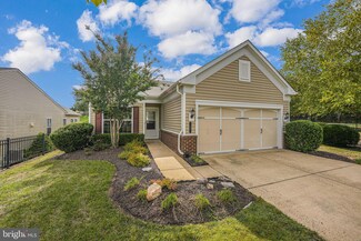 2 Battery Point Dr, Fredericksburg, VA 22406