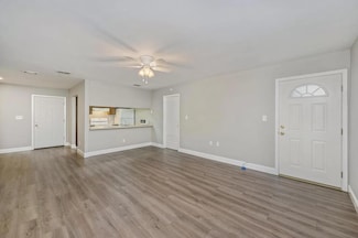 613 Colonial Dr Unit 5, Fort Walton Beach, FL 32547