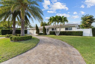 2205 NE 30th St, Lighthouse Point, FL 33064