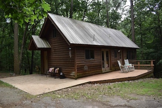 2244 Peach Orchard Ln, Ozark, AR 72949