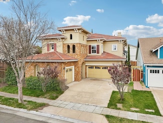 632 S Comunidad St, Tracy, CA 95391