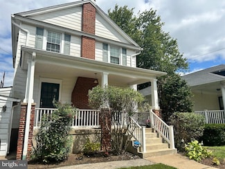 213 E Glenside Ave, Glenside, PA 19038