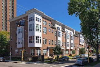 308 E 18th St Unit 202, Minneapolis, MN 55404