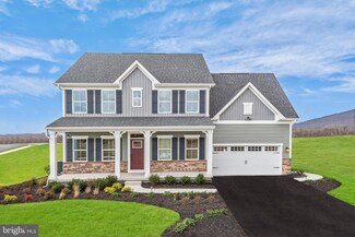 535 Sativa Dr, Honey Brook, PA 19344
