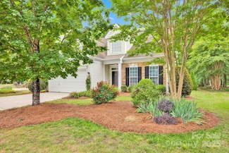 8938 Kestral Ridge Dr, Charlotte, NC 28269