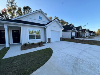 1124 Russell Dr, Sumter, SC 29150