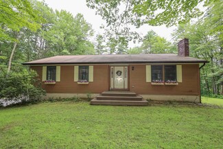 247 Elm St, Concord, NH 03303
