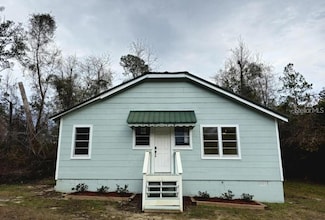 16079 SE Janet St, Blountstown, FL 32424