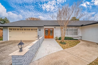 8002 Richmond Ave, Houston, TX 77063