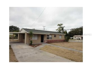 2214 119th St, Largo, FL 33778