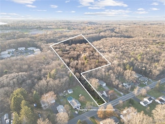 8173 Sixty Rd, Lysander, NY 13027