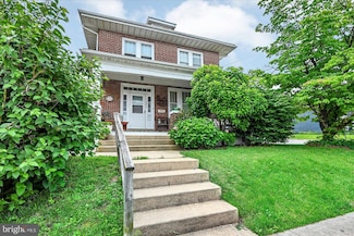 1350 W King St, York, PA 17404