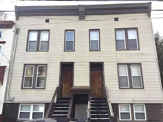 506 3rd St, Albany, NY 12206