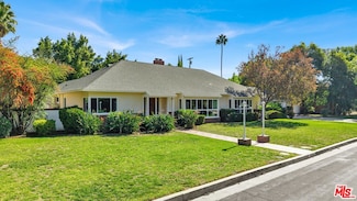 6900 Chisholm Ave, Van Nuys, CA 91406