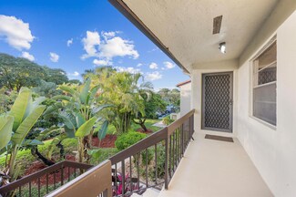 8305 Casa Del Lago Unit 3F, Boca Raton, FL 33433