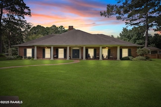 313 Darby Ln, New Iberia, LA 70560