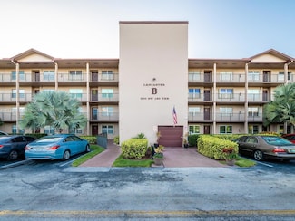 300 SW 130th Terrace Unit 215B, Pembroke Pines, FL 33027