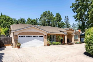 1320 Oakhurst Ave, Los Altos, CA 94024