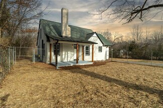 4233 Old High Point St, Randleman, NC 27317