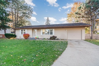 2621 Whitemore Place, Saginaw, MI 48602
