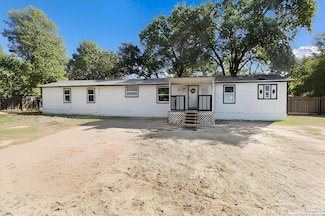23414 Dragon Rock Rd, Elmendorf, TX 78112