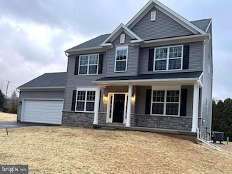 232 4th St, Pennsburg, PA 18073