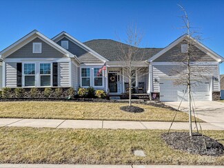 12612 Es Draper Dr, Huntersville, NC 28078