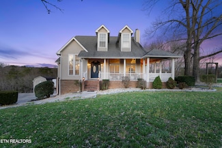 2022 James Rd, Sevierville, TN 37876