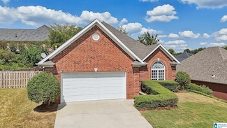 6391 Misty Ridge Dr, Birmingham, AL 35235