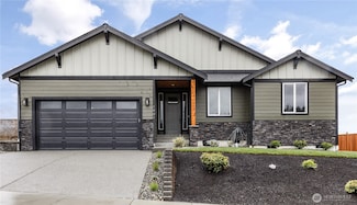 865 NW Shire St, Oak Harbor, WA 98277