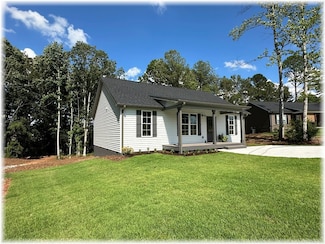 190 Jefferson Place, Walhalla, SC 29691