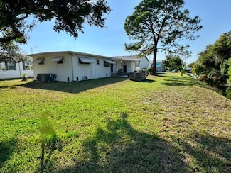 1415 Main St, Dunedin, FL 34698